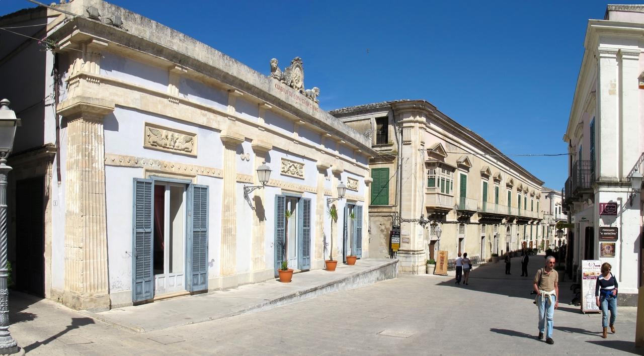 Giumbabulla Luxury House Bed & Breakfast Ragusa Luaran gambar