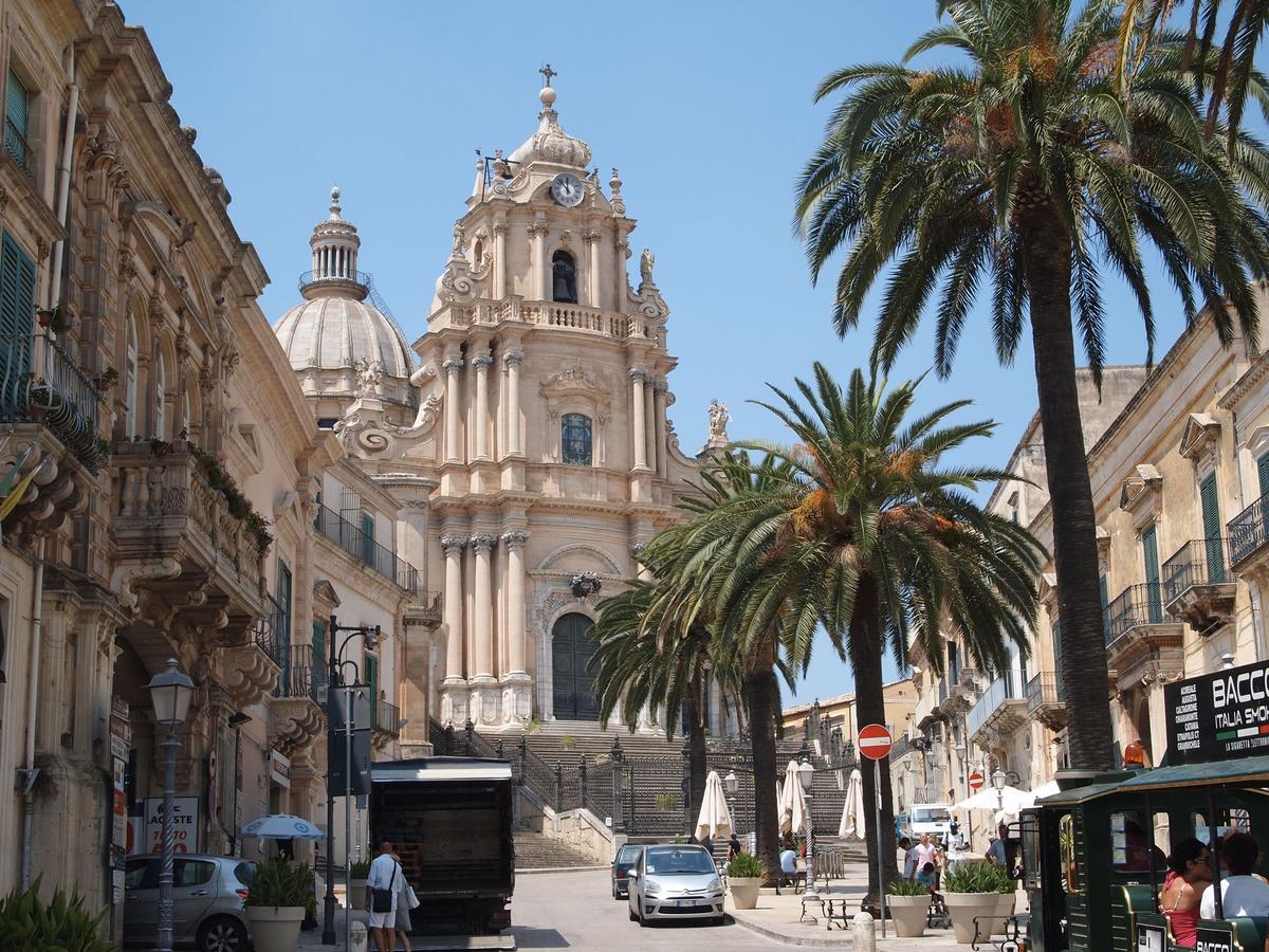 Giumbabulla Luxury House Bed & Breakfast Ragusa Luaran gambar
