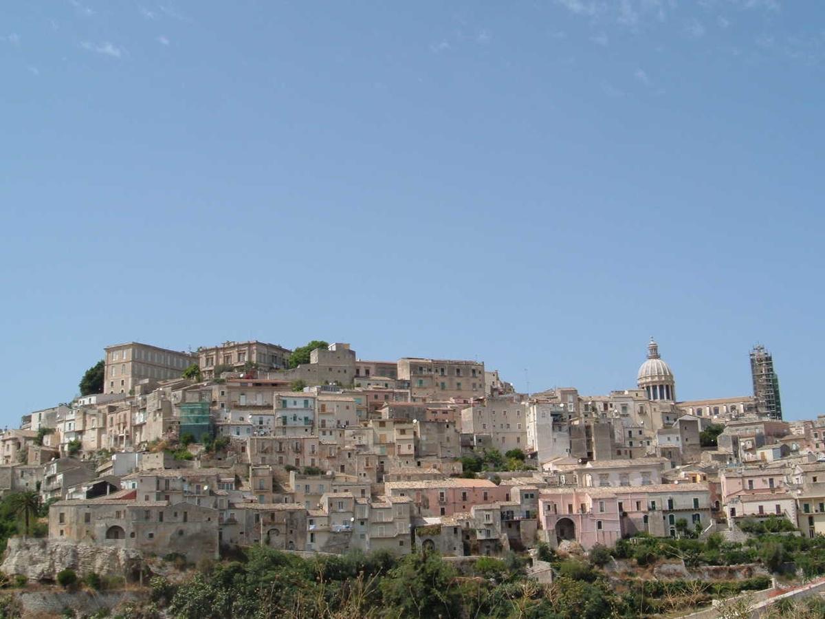 Giumbabulla Luxury House Bed & Breakfast Ragusa Luaran gambar